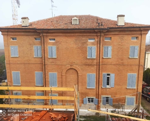 Un'impresa edile o una ditta di ristrutturazione affidabile per progetti chiavi in mano a Treviso, Modena o Trieste? Fratelli Marchetti offre ristrutturazioni casa, ristrutturazioni interni, ristrutturazione facciate e costruzioni per abitazioni e locali commerciali. Siamo tra le migliori imprese ristrutturazione con soluzioni personalizzate per le tue esigenze. Affidati a noi per progetti di costruzioni chiavi in mano e ristrutturazioni complete nella tua zona